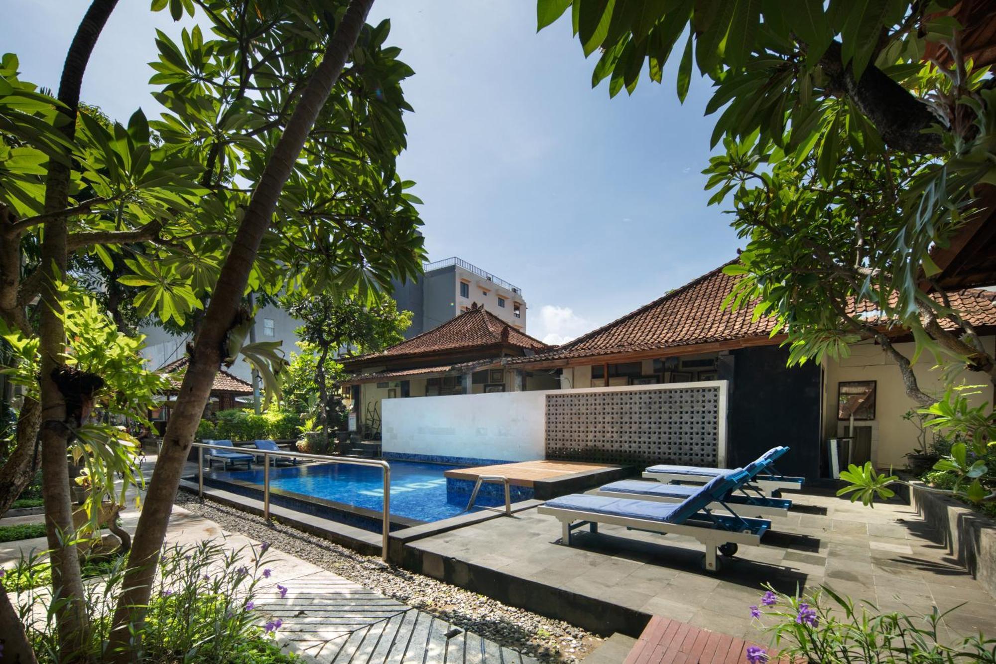 Legian Village Beach Resort - Chse Certified Zewnętrze zdjęcie
