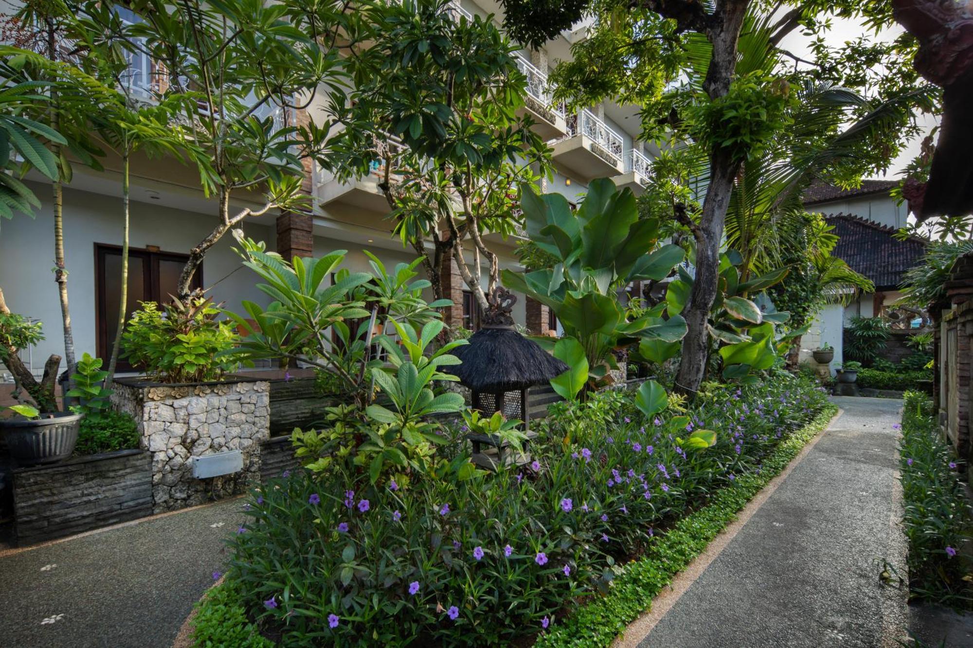 Legian Village Beach Resort - Chse Certified Zewnętrze zdjęcie
