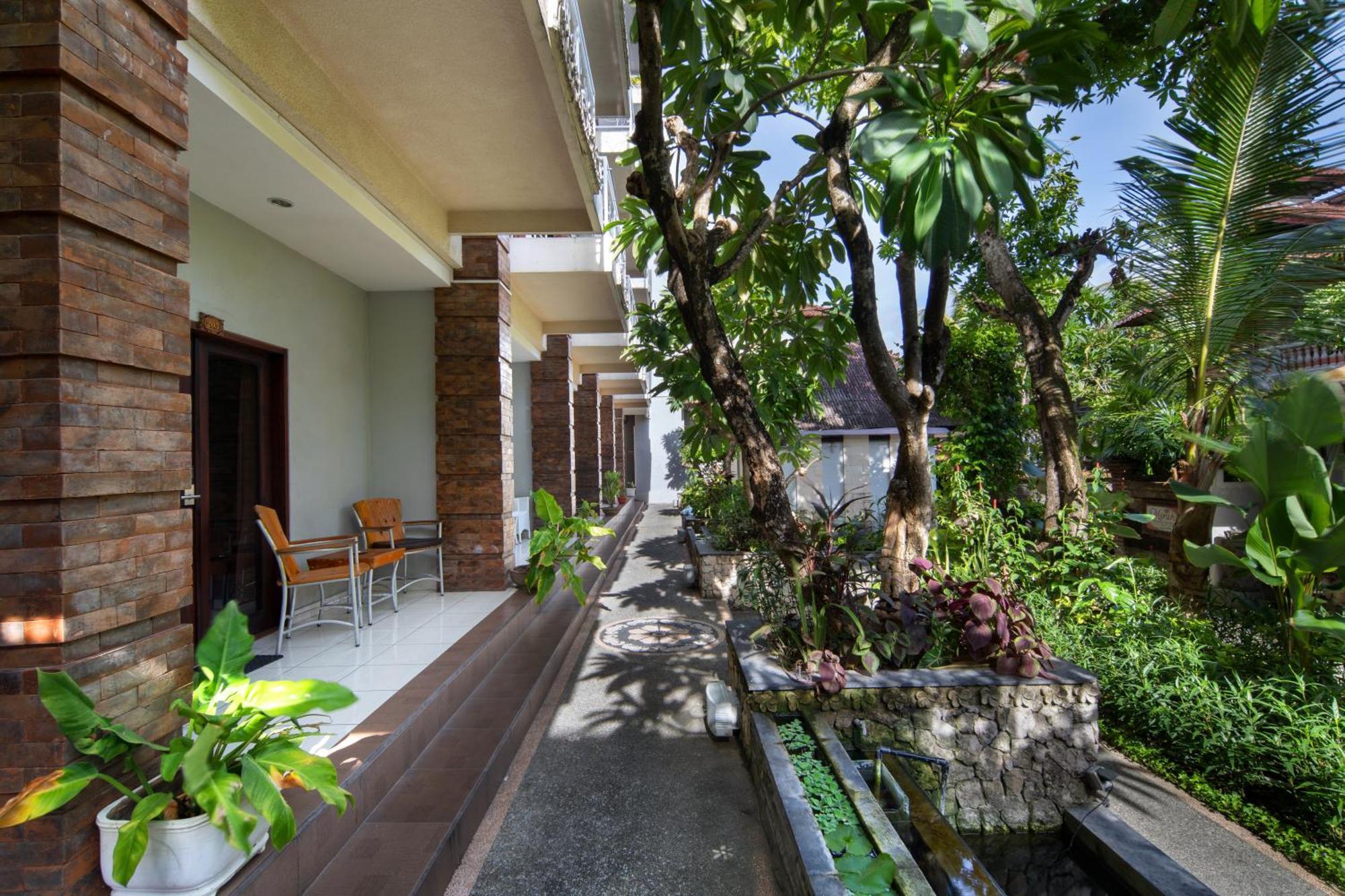 Legian Village Beach Resort - Chse Certified Zewnętrze zdjęcie