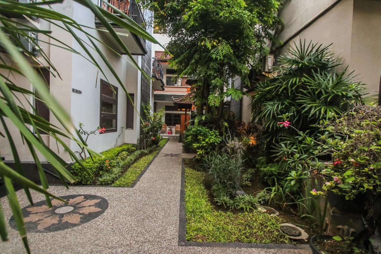 Legian Village Beach Resort - Chse Certified Zewnętrze zdjęcie